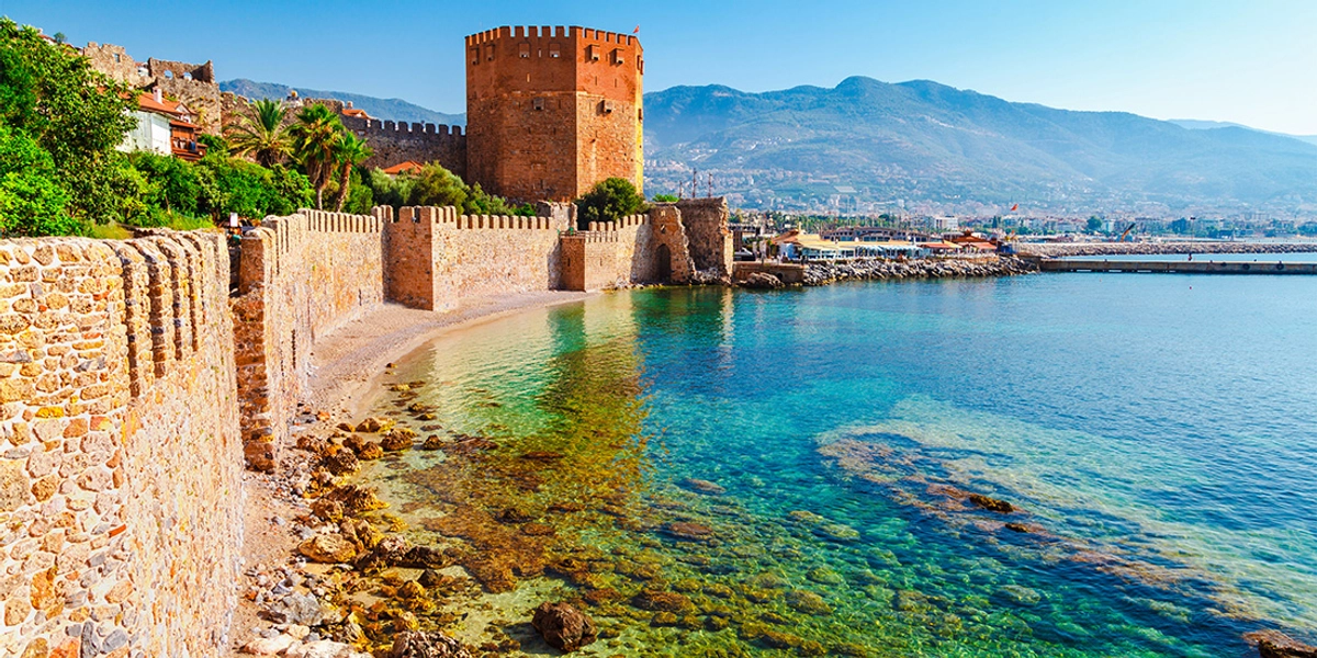 Alanya Nerededir ve Nasıl Gidilir?