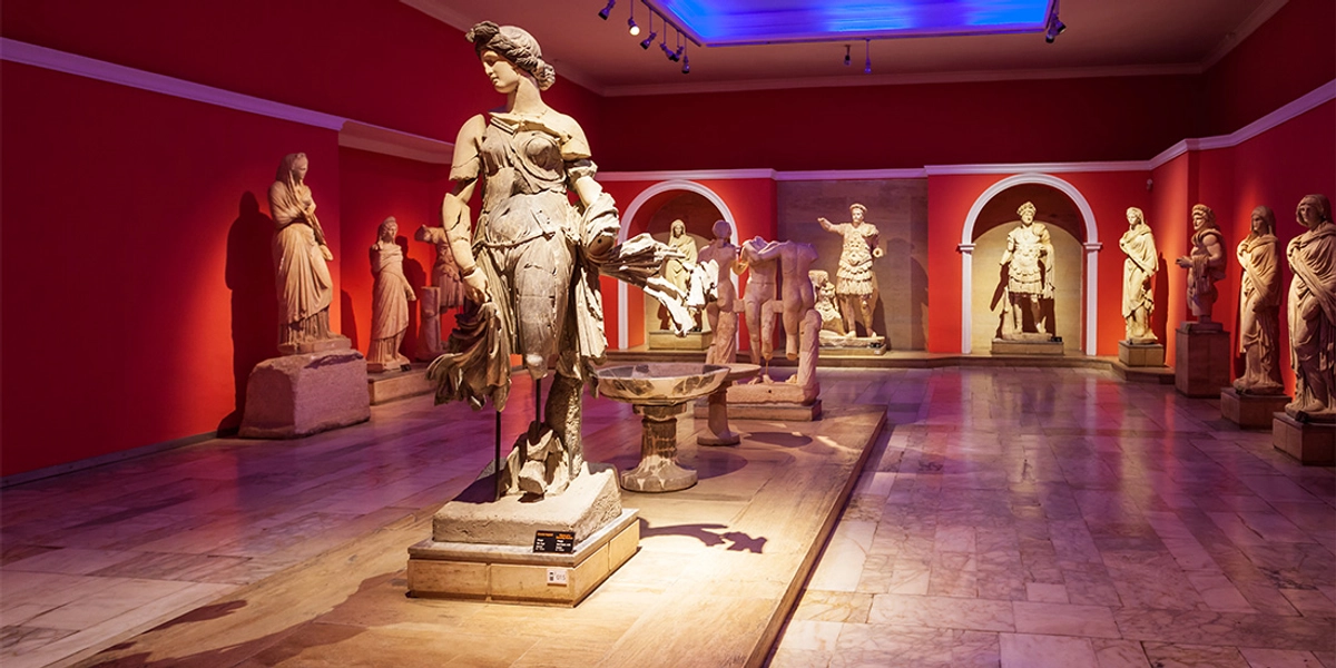 Konyaaltı Gezinizde Uğramanız Gereken Tarihi Yerler