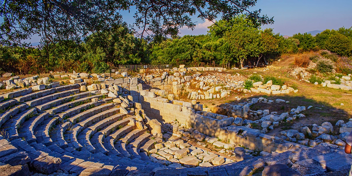 Seferihisar Tarihi ve Turistik Yerleri