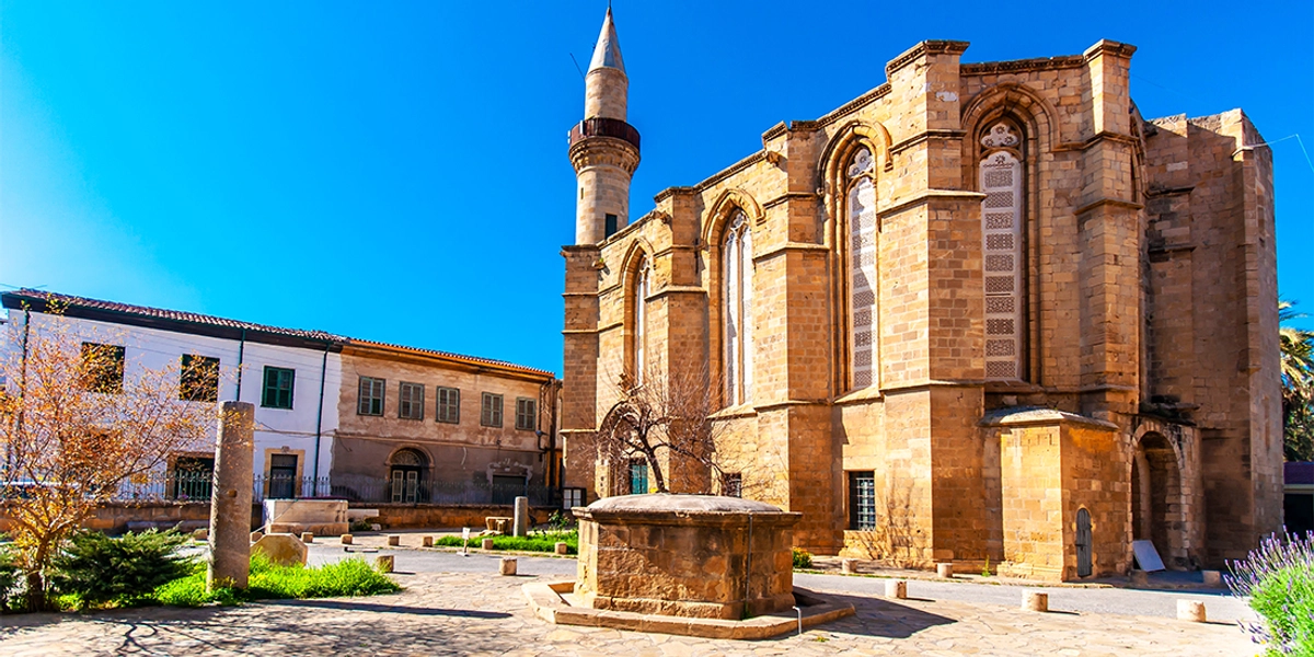Lefkoşa Gezinizde Uğramanız Gereken Tarihi ve Turistik Yerler