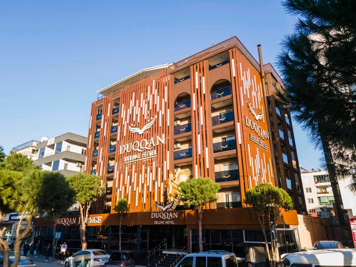 Duqqan Deluxe Hotel