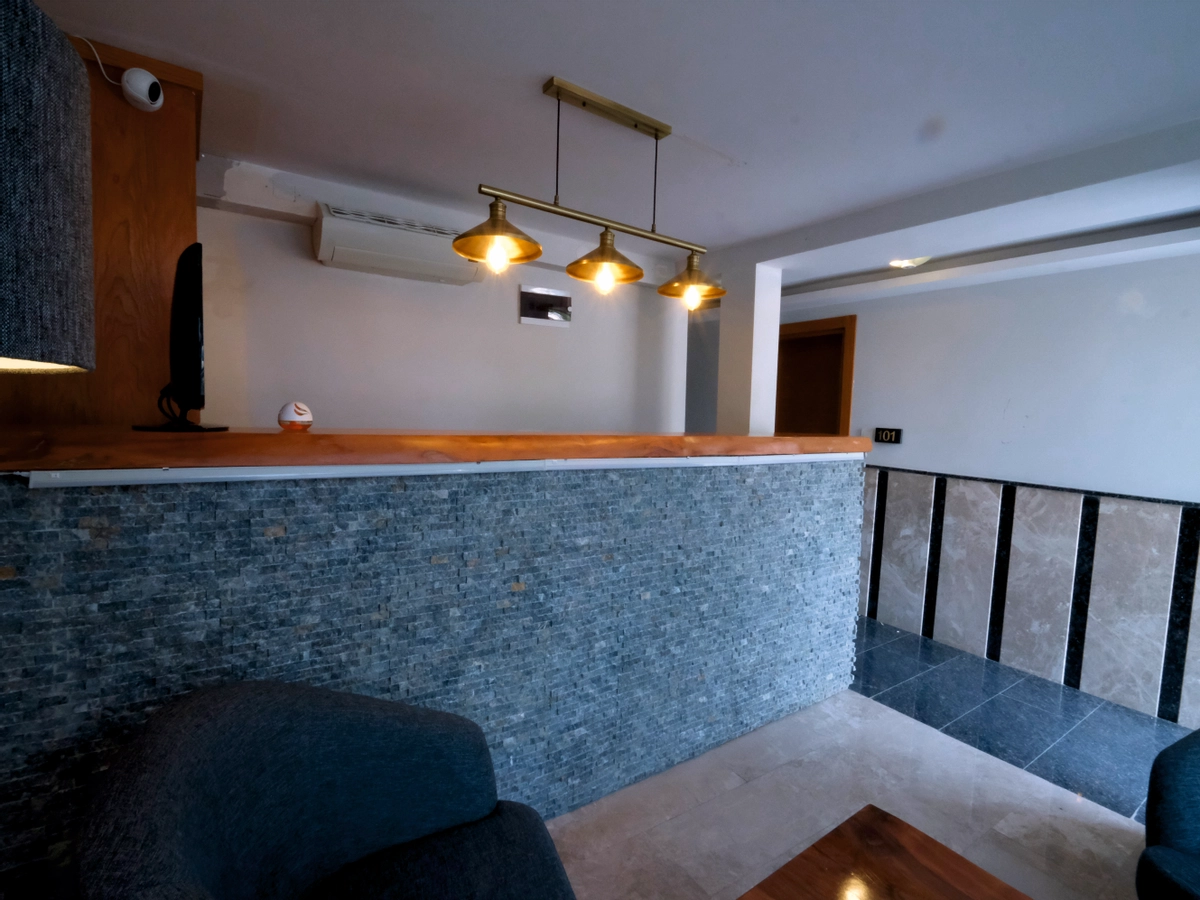 Varyant Hotel İzmir