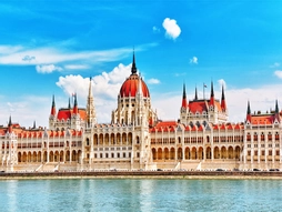 Büyük Orta Avrupa Turu - SunExpress ile - Adana Hareketli - 7 Gece 8 Gün - (Ber-Muc)