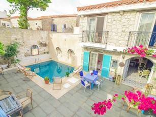 Alaçatı Asmalı Konak Otel