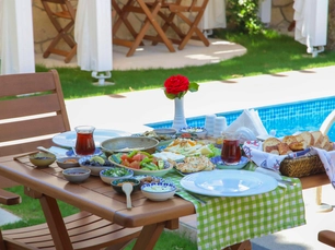 Alaçatı Balbadem Otel