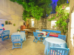 Alaçatı Bedirhan Konak Otel