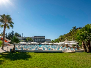 Alder Garden Resort Hotel