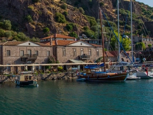 Assos Nazlıhan Spa Hotel +8