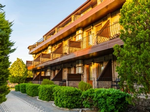 Assos Park Hotel