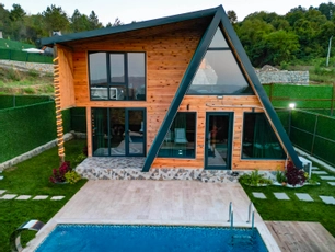 Ateş Böceği Mercan Bungalov