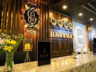 Bayrak Grand Hotel