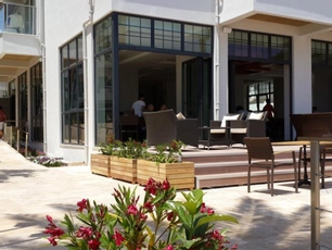 Begonville Beach Hotel