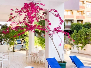 Bella Rose Apart Hotel