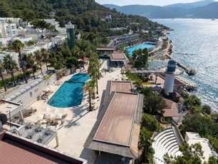 Blue Dreams Resort & Spa