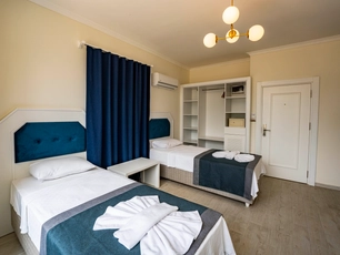 Blue Pearl Hotel & Villas