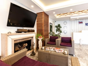 Büyükada Comfort Hotel