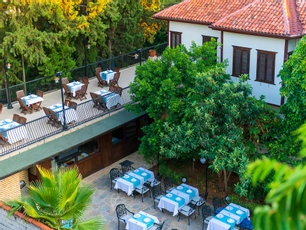 Castle Old Town Hotel