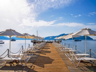 Cettia Beach Resort + 16