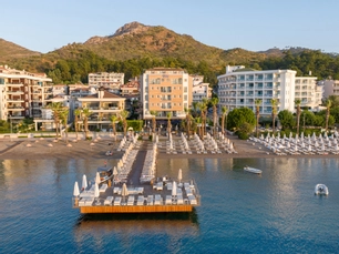 Cettia Beach Resort + 16