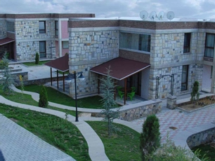 Ay Yıldız Termal Tatil Köyü 
