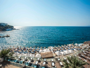 Charisma Deluxe Hotel