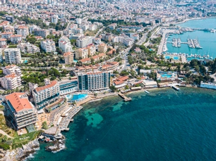 Charisma Deluxe Hotel