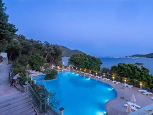 Club Bellamare Beach 