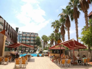 Club Monte Carlo Hotel