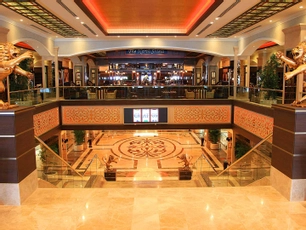 Cratos Premium Hotel & Casino & Port & Spa