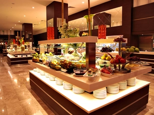 Cratos Premium Hotel & Casino & Port & Spa