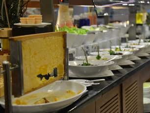 Dedeman Bostancı Hotel & Convention Center