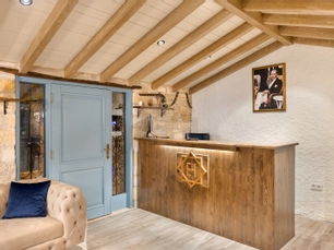 Eflin House Butik Hotel