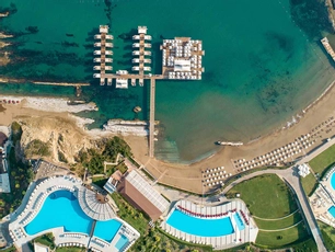 Elexus Hotel & Resort