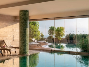 Elexus Hotel & Resort & Casino