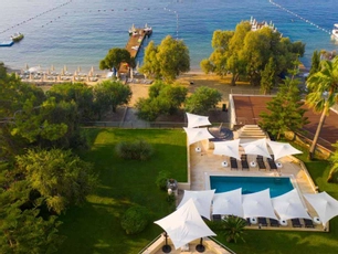 Farrys Boutique Hotel & Beach Club 