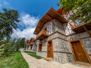 Foleya Mountain Resort