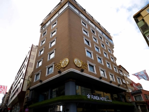 Funda Hotel
