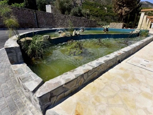 Gillham Vineyard Hotel