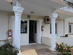Gold Stone Hotel