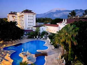 Grand Miramor Hotel
