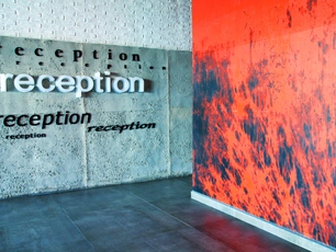 Green Garden Suit Hotel