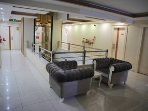 Hotel İzgi Turhan