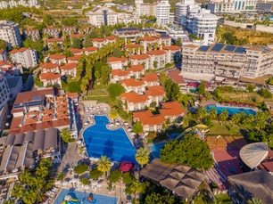 Justiniano Deluxe Resort