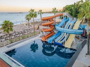 Justiniano Deluxe Resort