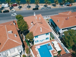 Karamela Otel