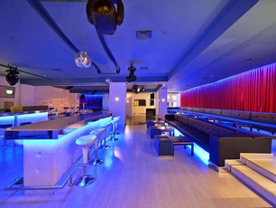 Karinna Hotel Convention Center & Spa