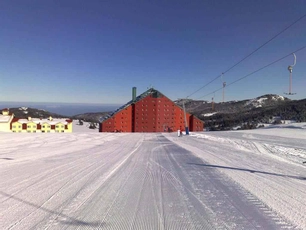 Karinna Hotel Convention Center & Spa