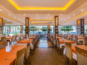 Kleopatra Ada Beach Hotel