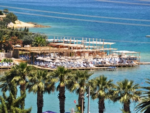 Çeşme Ladin Otel