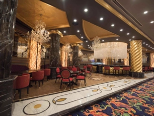 Les Ambassadeurs Hotel & Casino
